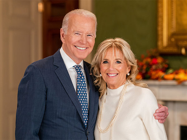 US President Joe Biden with First lady Jill wish Merry Christmas. (Photo Credit - Twitter/Joe Biden)