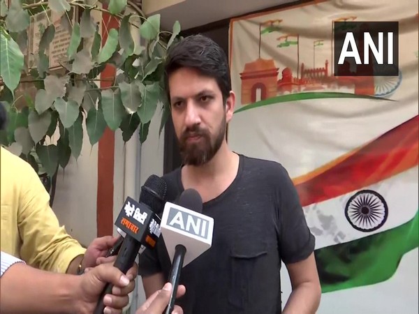 Tunisha Sharma's co-star Parth Zutshi (Image credits: ANI)