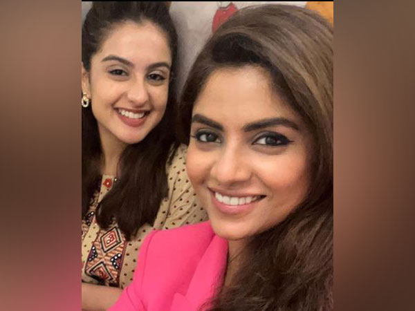 Sayantani Ghosh with late actress Tunisha Sharma (Image source: Instagram)