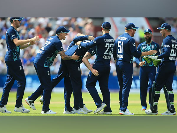 England team (Photo: ECB)