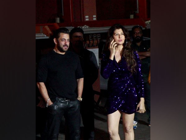 Salman Khan,  Sangeeta Bijlani (Image Source: ANI Photos)
