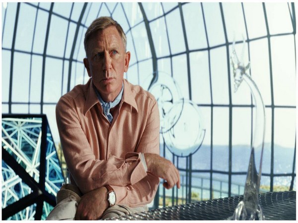 Still from 'Glass Onion' (Source: Twitter)