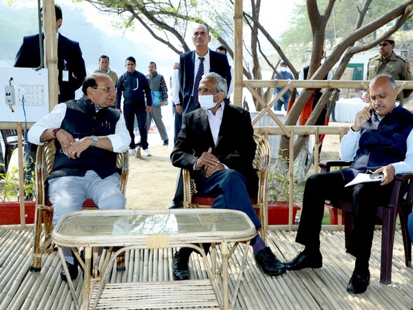 NGT Chairperson, Justice Adarsh Kumar Goel, Delhi LG VK Saxena (Photo/ANI) 