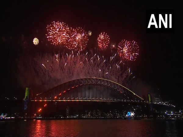 Australia rings in New Year 2023 amid fireworks. (Photo Source: Reuters)