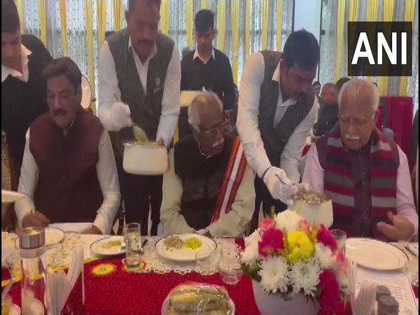 Haryana Governor Bandaru Dattatreya and Chief Minister Manohar Lal Khattar enjoying millet breakfast (Photo/ANI)
