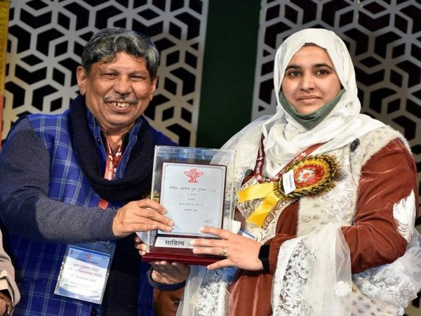 J-K's Shaista Khan wins 'Sahitya Akademi Yuva Puraskar' in 2022
