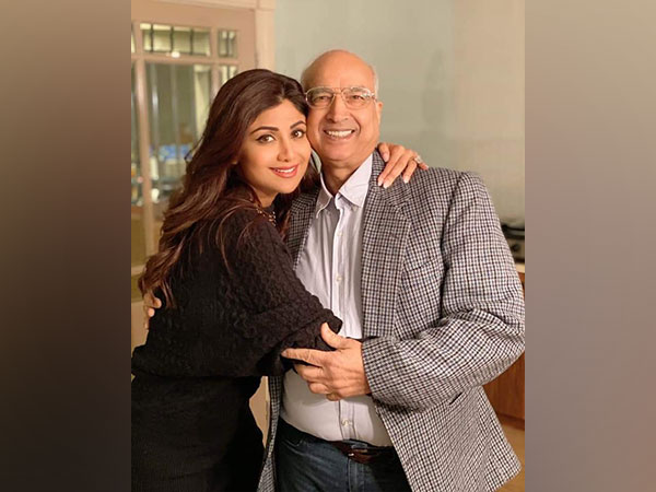 Shilpa Shetty with her father-in-law (Image source: Instagram)