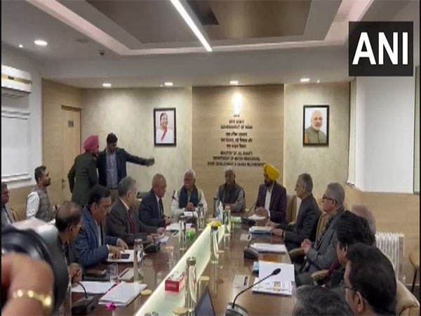 Punjab CM Bhagwant Mann and Haryana CM Manohar Lal Khattar meet Union Minister of Jal Shakti Gajendra Singh Shekhawat on the Sutlej Yamuna Link (SYL) canal issue (Photo/ANI)