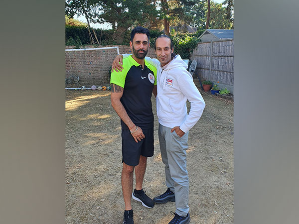 Bhupinder Singh Gill on the left (Photo: Twitter) 