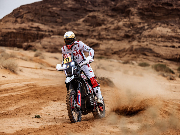 Hero MotoSports Team Rally rider in action during Dakar Rally 2023 (Image: Hero MotoSports Team Rally)