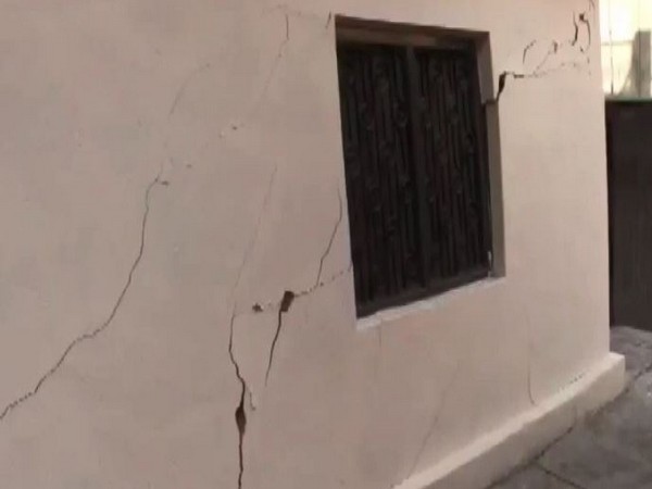 Houses in Joshimath form cracks (File Photo/ANI)