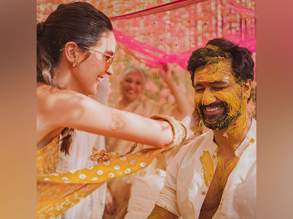 Vicky Kaushal, Isabelle Kaif (Image Source: Instagram)