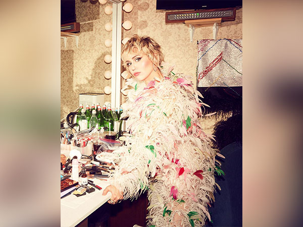 Miley Cyrus (Source: Instagram)