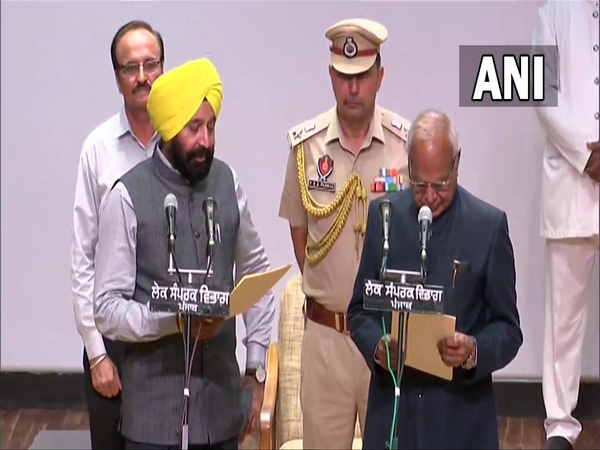 AAP leader Fauja Singh Sarari in his oath ceremony as a minister on 4th July 2022. (Photo/ANI)