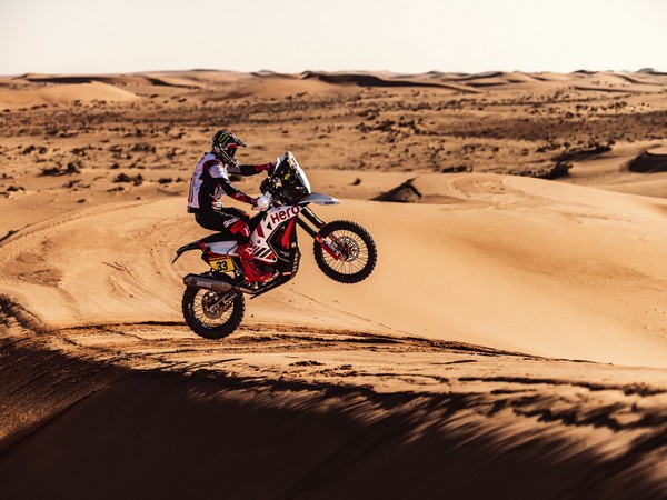 Hero MotoSports Team Rally rider in action during Dakar Rally 2023 (Image: Hero MotoSports Team Rally)