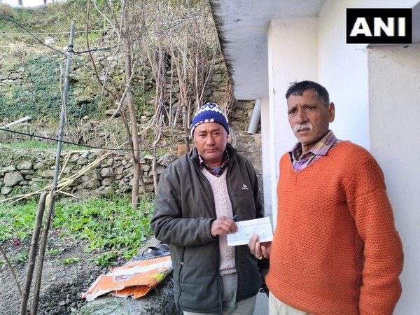District administration distributed necessary assistance funds for essential household items to the affected families. (Photo/ANI)