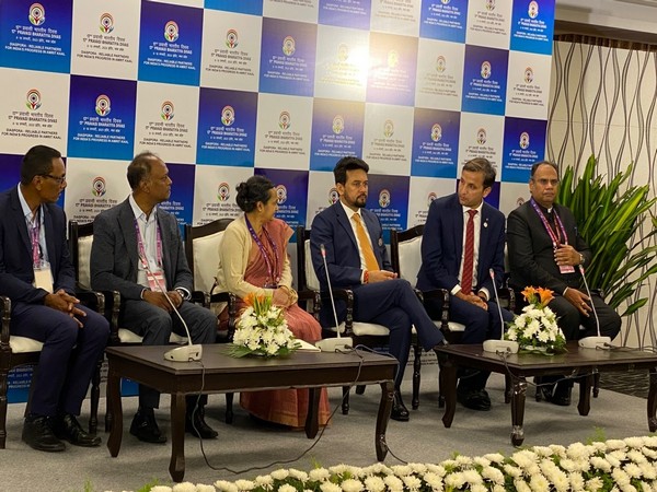 Anurag Thakur interacting with the Indian diaspora from Mauritius and Qatar (Source: Twitter/@Anurag_Office)
