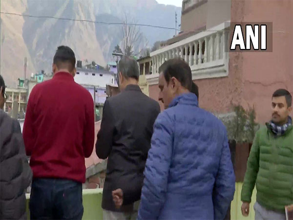 CBRI team reaches Joshimath (ANI Photo)