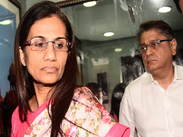 Chanda Kocchar and her husband Deepak Kochhar. (File Photo/ANI)