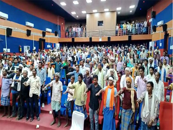 Villager leaders taking oath (Photo/ANI)