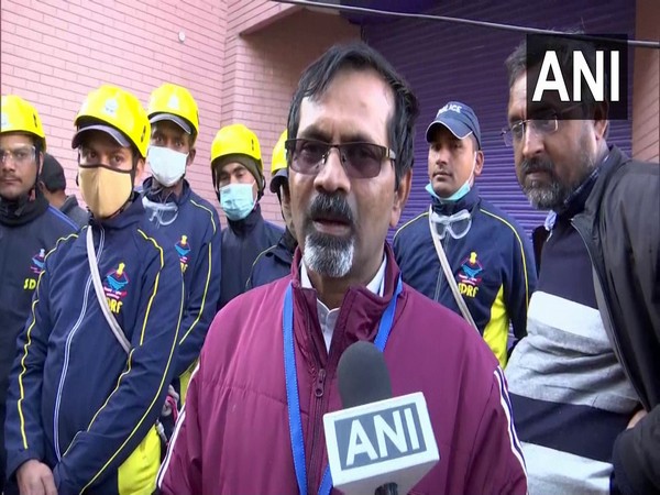 A team from Central Building Research Institute reaches Joshimath to analyse damage caused to buildings(Photo/ANI)