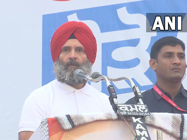 Congress leader Rahul Gandhi addresses the gathering at Fatehgarh Sahib in Punjab. (Photo/ANI) 