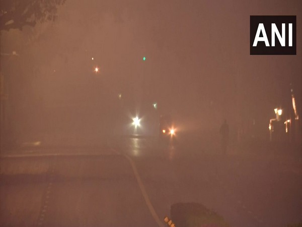 A cloud of smog hangs over Delhi's Lodhi Road on Thursday. (ANI/Photo)