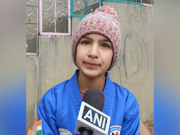 Falak Mumtaz, eleven-year-old Kashmiri girl (Photo: ANI) 