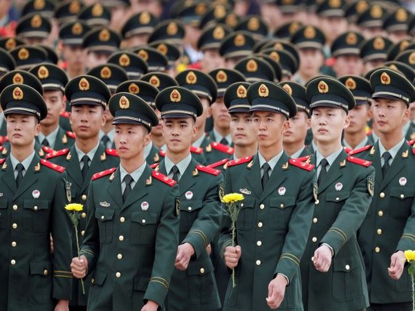  Chinese Military (Photo Credit: Reuters)