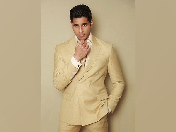 Sidharth Malhotra (Image Source: Instagram)