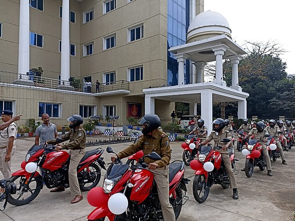 40 mobile patrol bikes flagged in twin cities of  Bhubneshwar-Cuttack (Photo/ANI)