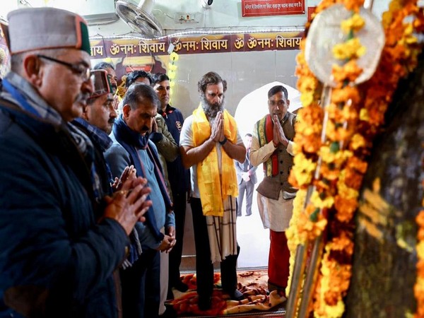 Rahul Gandhi and Chief Minister Sukhvinder Singh Sukhu at Kathgarh temple (Photo/ANI)