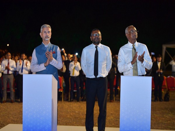 EAM S jaishankar and Maldives President Ibrahim Mohamed Solih at the ground-breaking ceremony of Hanimaadhoo International Airport Development Project.. (Photo Credit - Twitter)