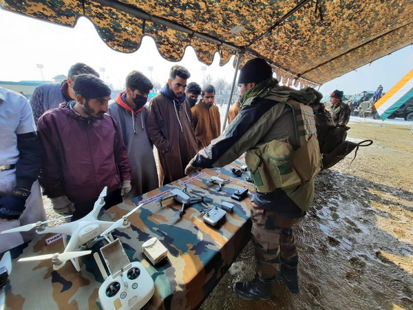 Chinar Corps organizes mega display event at Budgam Stadium (Photo/ANI)