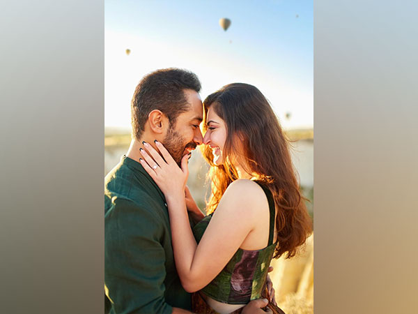 Abhishek Pathak and Shivaleeka Oberoi (Image Source: Instagram)