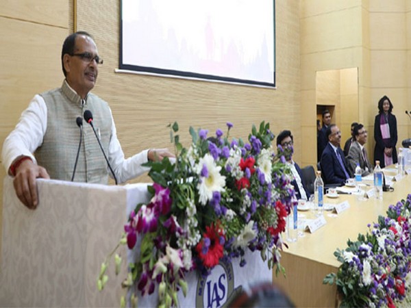 Madhya Pradesh CM Shivraj Singh Chouhan during the IAS meet (Photo/CMO)