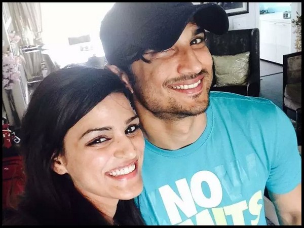 Shweta Singh Kirti, Sushant Singh Rajput (Image source: Twitter)