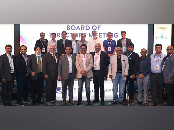 President Sanjay Mehta, MRAI with the Board members of MRAI