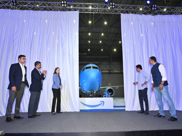 Amazon launches cargo flight in India to enable faster deliveries (Image: Twitter/KTR)