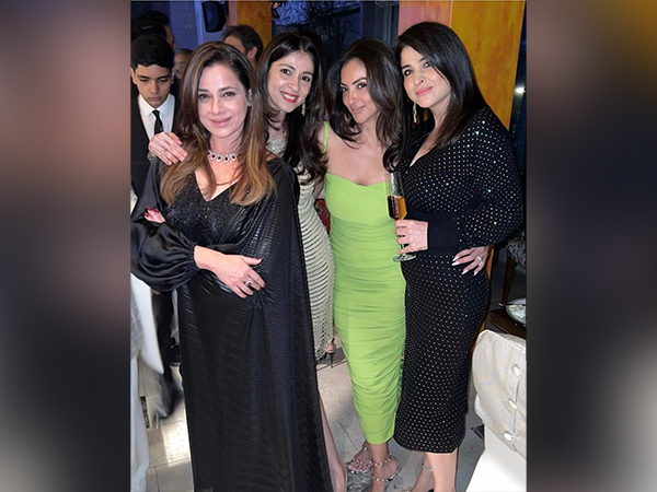Neelam, Bhavna, Seema and Maheep. (Image Source: Instagram)
