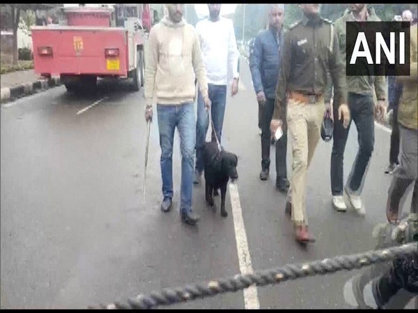 A dog squad brought in after a bomb threat was alerted at the District Complex in Chandigrah (Photo/ANI)