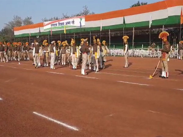 Police during full dress rehearsal at Police Parade Ground in Raipur on Tuesday (Photo/ANI)