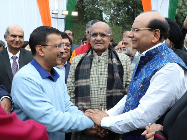 Delhi Chief Minister Arvind Kejriwal and Lieutenant Governor Vinay Kumar Saxena