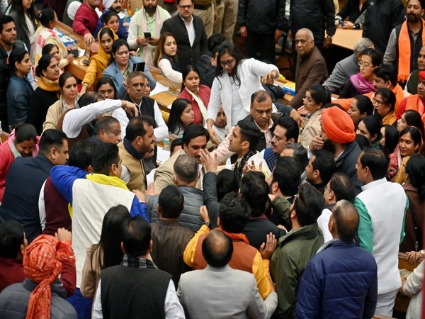 BJP and AAP councillors clash with each other at the Civic Centre (Photo/ANI)