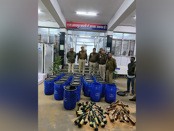 Police recovers illicit liquor in Delhi (Photo/ANI)