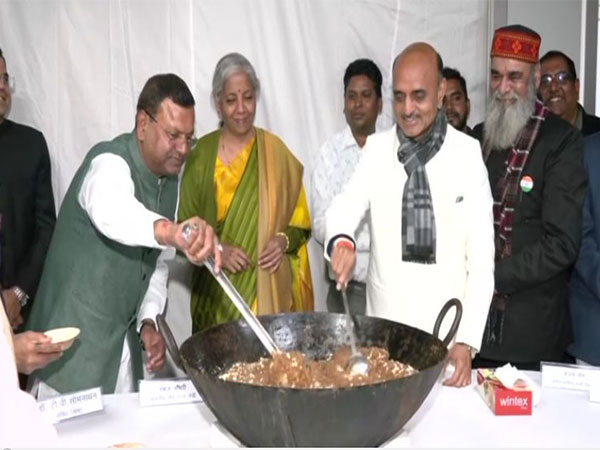 Customary Halwa Ceremony held to mark final stage of Budget preparation (Image: ANI)