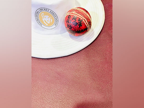 Ravindra Jadeja's match-ball and his sunhat. (Photo- Ravindra Jadeja Twitter)