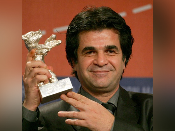Jafar Panahi (Image Source: Twitter)