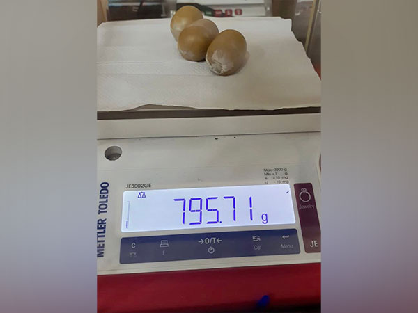 Gold seized and recovered from Mallapuram native at Kochi airport (Photo/ANI)