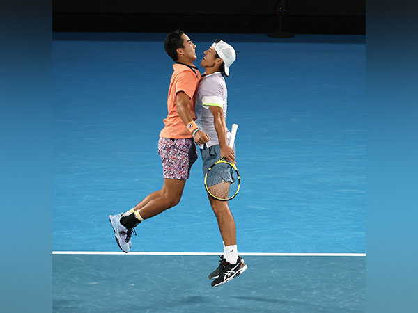 Rinky Hijikata and Jason Kubler celebrating their win. (Photo- Australian Open Twitter)